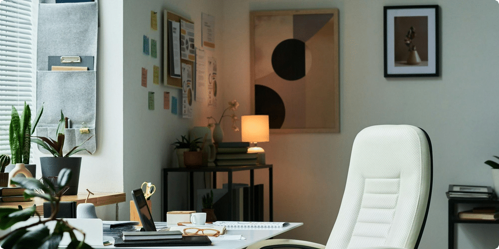 Choisir la chaise sans accoudoirs idéale